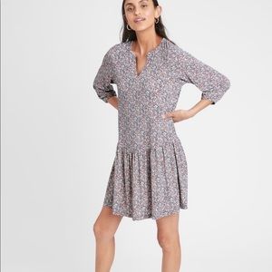 NWT Banana Republic floral flounce dress